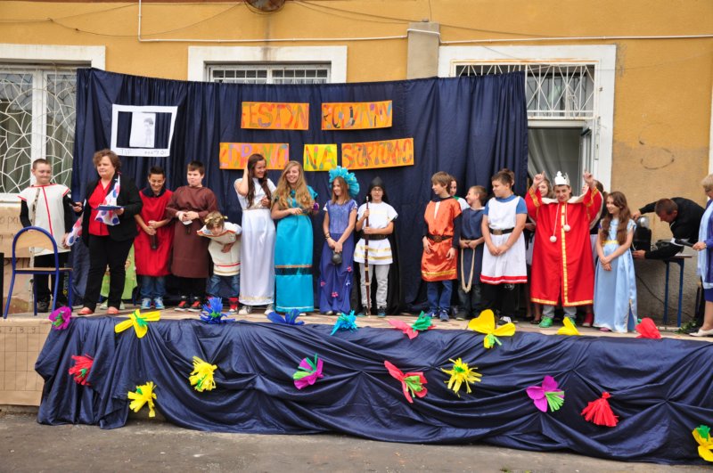 v201427.jpg